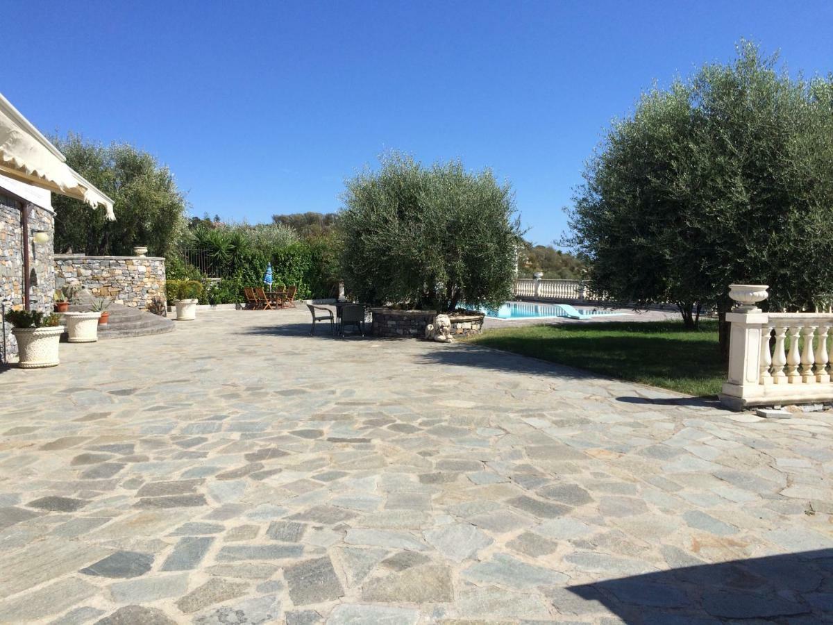 Villa Con Piscina A Imperia, Italy 외부 사진